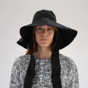 Beklina Tie Hat Black